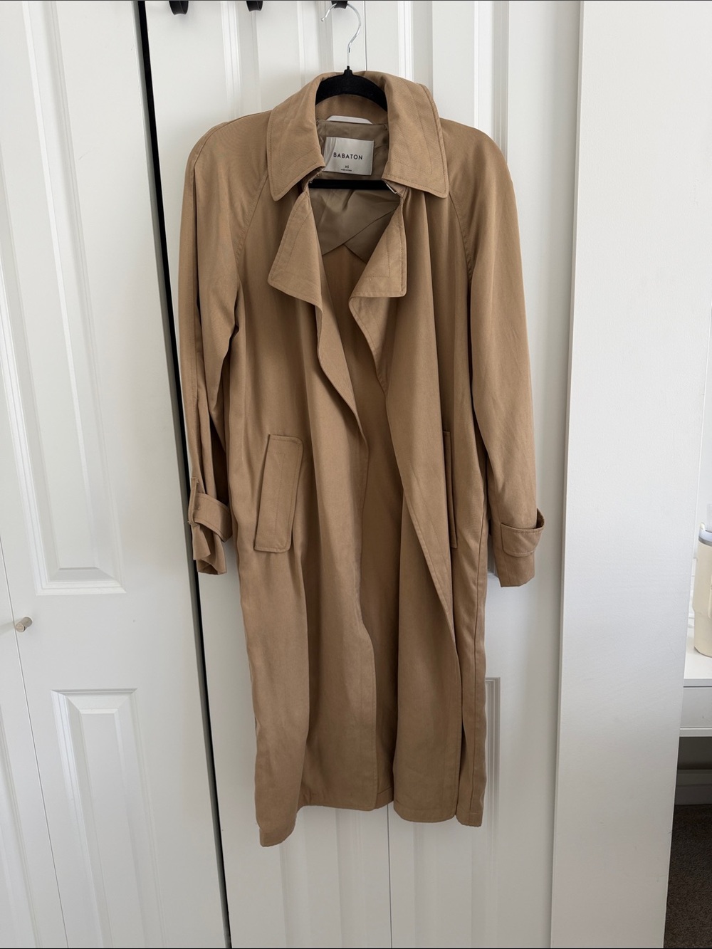 Babaton Classic Tan Lightweight Trench Coat